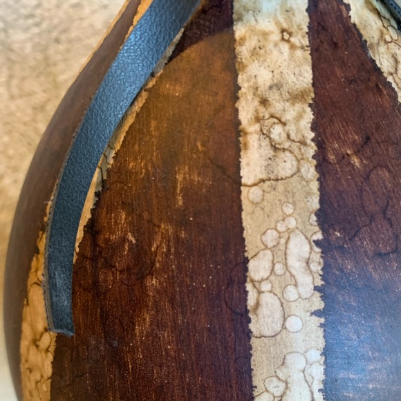 Beautiful decorative pot brown and tan print. - Picture 2 of 7